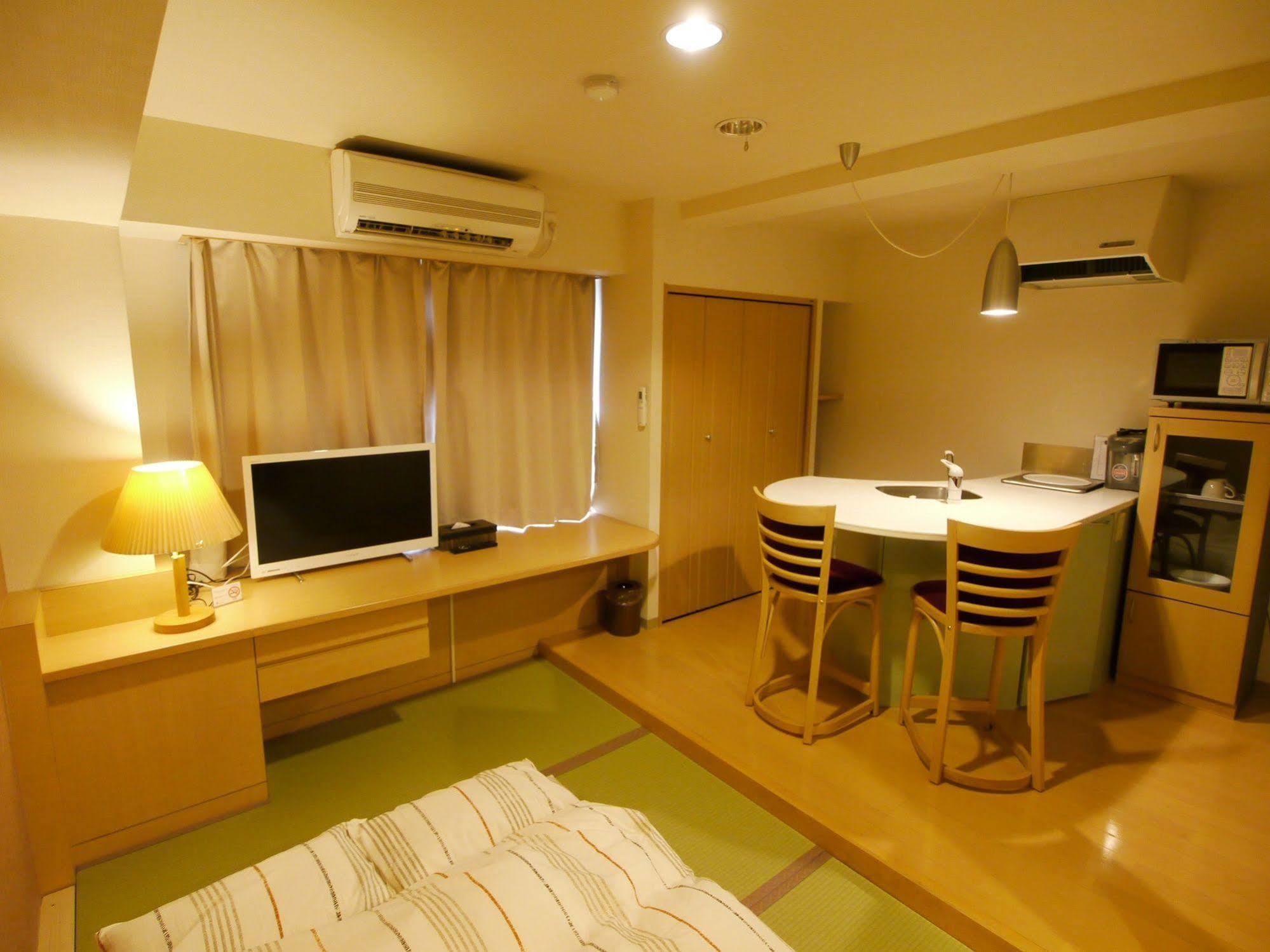 外国人staffがいるinternationalなhostel - Osaka Hana Hostel - Exterior photo
